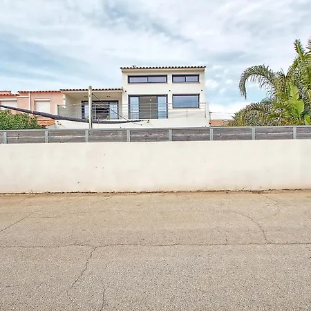 Seafront 4 Bedroom With Pool - Dodo Et Tartine Villa *